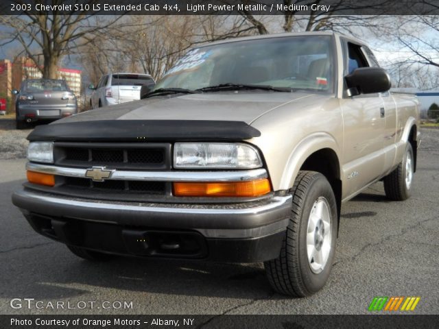 2003 Chevrolet S10 LS Extended Cab 4x4 in Light Pewter Metallic