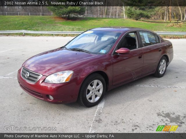 2002 Nissan Altima 2.5 S in Nouveau Ruby