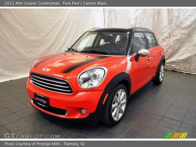 2011 Mini Cooper Countryman in Pure Red