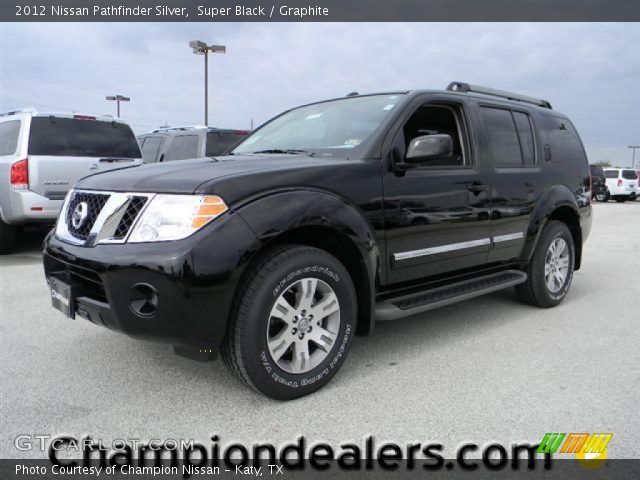 2012 Nissan Pathfinder Silver in Super Black