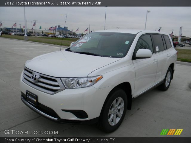 2012 Toyota Highlander V6 in Blizzard White Pearl