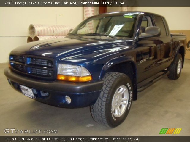 2001 Dodge Dakota Sport Quad Cab 4x4 in Patriot Blue Pearl