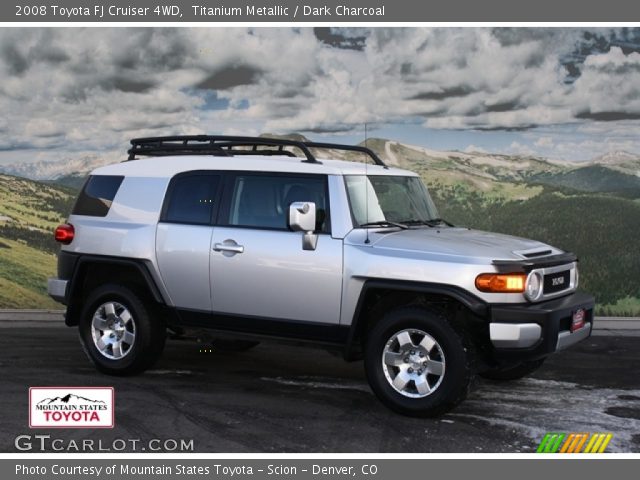 2008 Toyota FJ Cruiser 4WD in Titanium Metallic