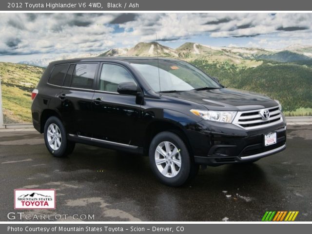 2012 Toyota Highlander V6 4WD in Black
