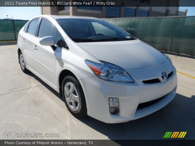 2011 Toyota Prius Hybrid II in Blizzard White Pearl