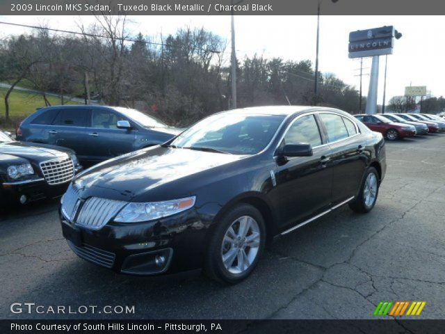2009 Lincoln MKS Sedan in Tuxedo Black Metallic