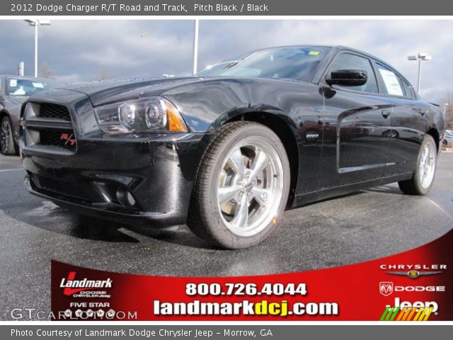 2012 Dodge Charger R/T Road and Track in Pitch Black