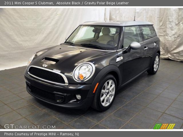 2011 Mini Cooper S Clubman in Absolute Black
