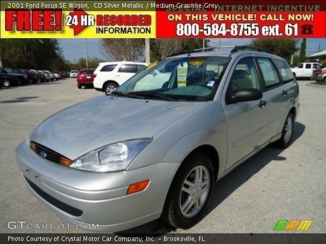 2001 Ford Focus SE Wagon in CD Silver Metallic