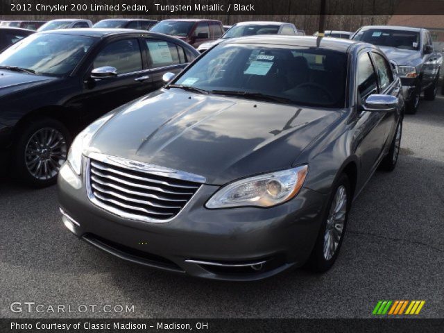 2012 Chrysler 200 Limited Sedan in Tungsten Metallic