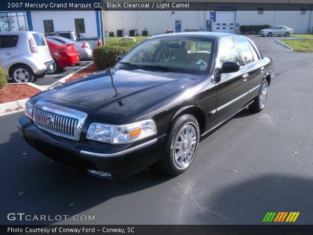 2007 Mercury Grand Marquis GS in Black Clearcoat