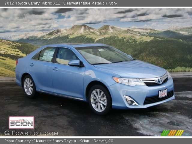 2012 Toyota Camry Hybrid XLE in Clearwater Blue Metallic