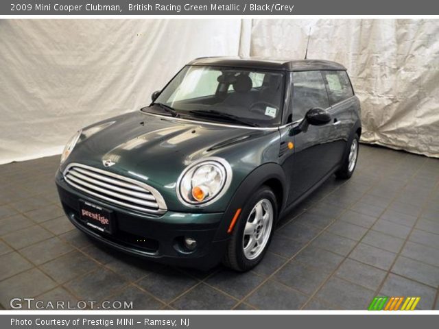 2009 Mini Cooper Clubman in British Racing Green Metallic