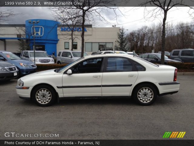 1999 Volvo S80 2.9 in White