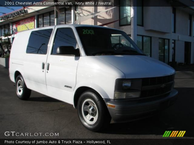 2001 Chevrolet Astro Commercial Van in Ivory White