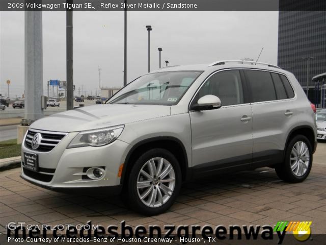 2009 Volkswagen Tiguan SEL in Reflex Silver Metallic