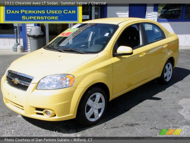 2011 Chevrolet Aveo LT Sedan in Summer Yellow