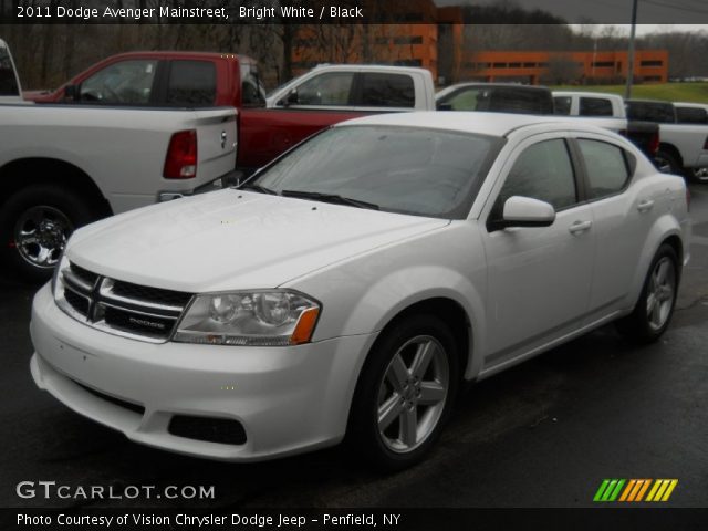 2011 Dodge Avenger Mainstreet in Bright White