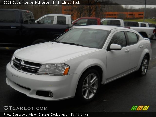2011 Dodge Avenger Mainstreet in Bright White