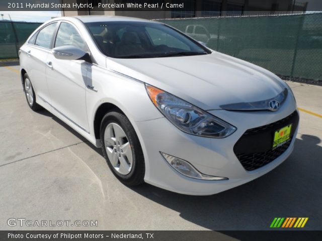 2011 Hyundai Sonata Hybrid in Porcelain White Pearl