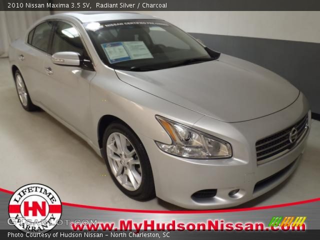 2010 Nissan Maxima 3.5 SV in Radiant Silver