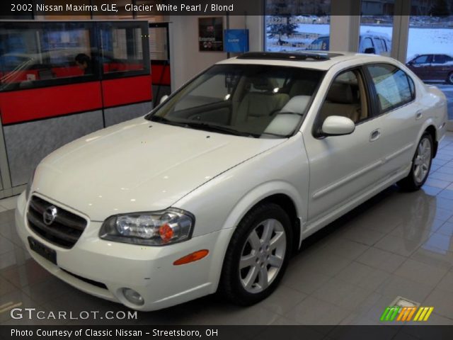 2002 Nissan Maxima GLE in Glacier White Pearl