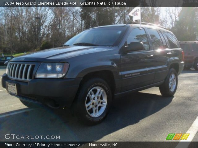 2004 Jeep Grand Cherokee Laredo 4x4 in Graphite Metallic