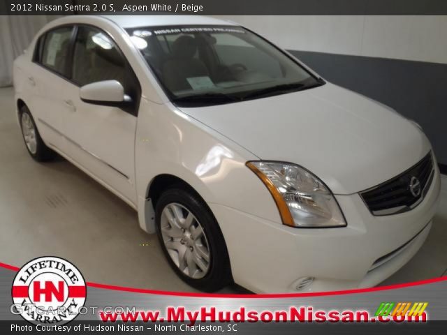 2012 Nissan Sentra 2.0 S in Aspen White