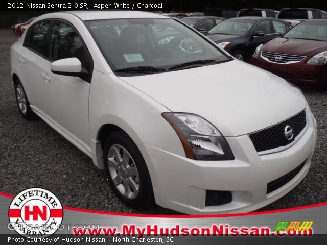 2012 Nissan Sentra 2.0 SR in Aspen White