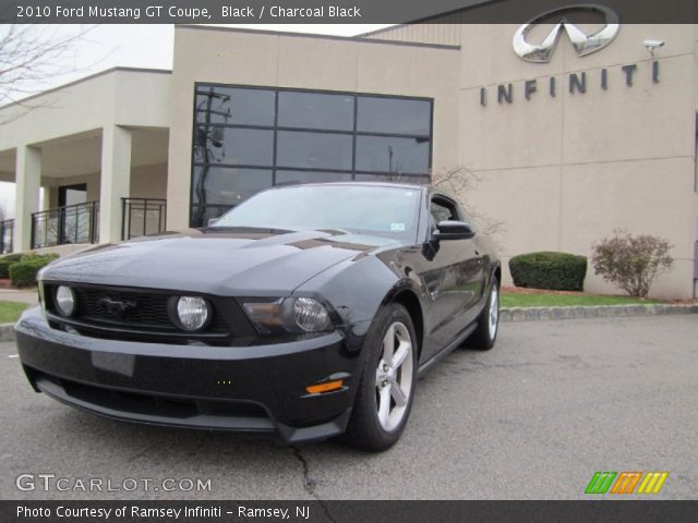 2010 Ford Mustang GT Coupe in Black