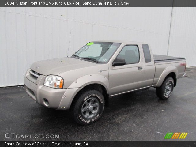 2004 Nissan Frontier XE V6 King Cab 4x4 in Sand Dune Metallic