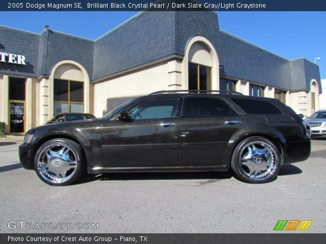 2005 Dodge Magnum SE in Brilliant Black Crystal Pearl
