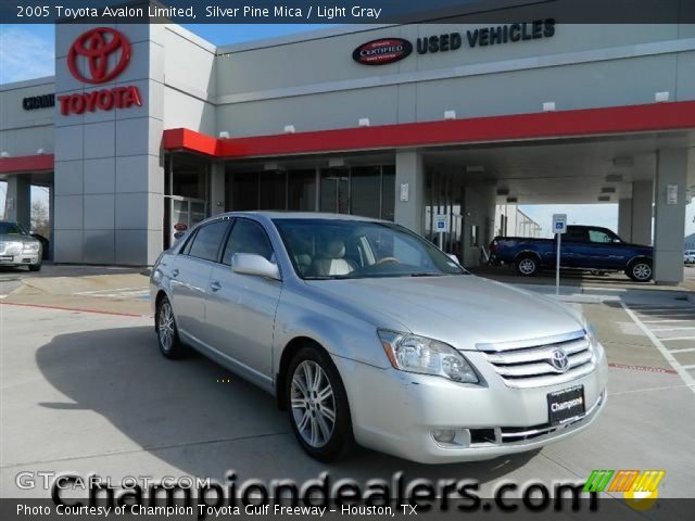 2005 Toyota Avalon Limited in Silver Pine Mica