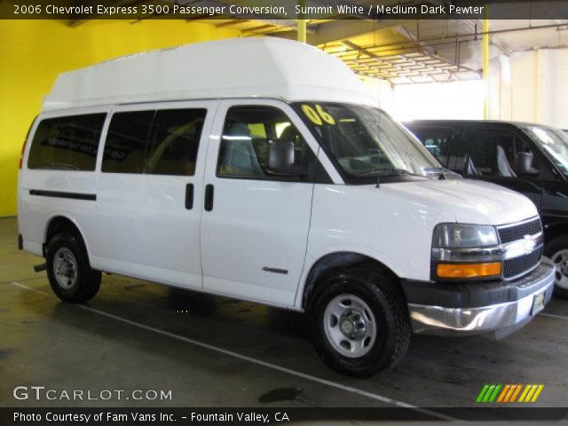 2006 Chevrolet Express 3500 Passenger Conversion in Summit White