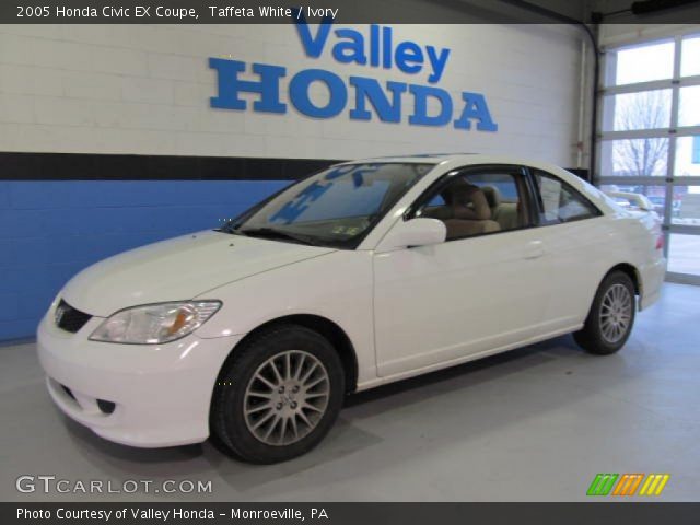 2005 Honda Civic EX Coupe in Taffeta White