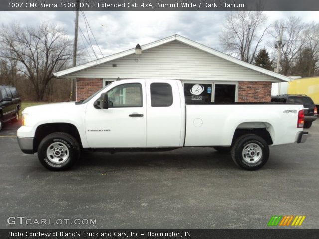 2007 GMC Sierra 2500HD SLE Extended Cab 4x4 in Summit White