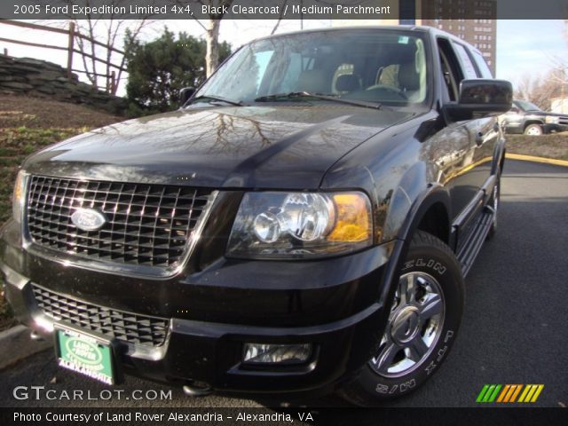 2005 Ford Expedition Limited 4x4 in Black Clearcoat