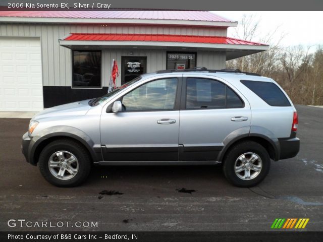 2006 Kia Sorento EX in Silver