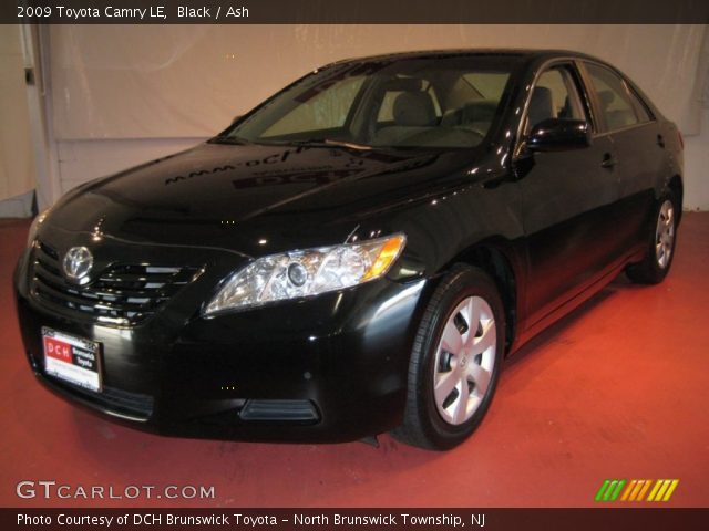2009 Toyota Camry LE in Black