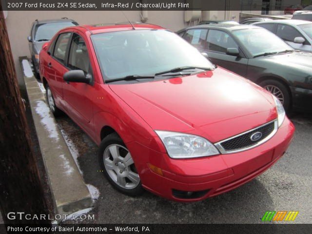 2007 Ford Focus ZX4 SE Sedan in Infra-Red