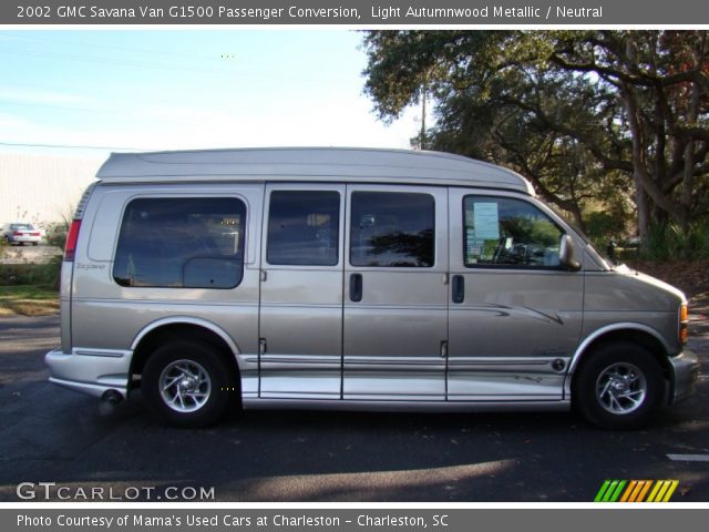 2002 GMC Savana Van G1500 Passenger Conversion in Light Autumnwood Metallic