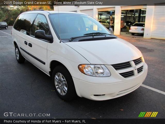 2005 Dodge Grand Caravan SE in Stone White
