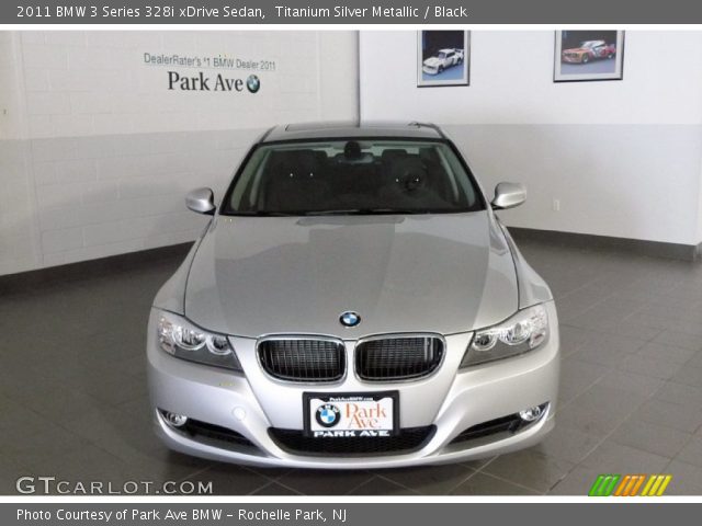 2011 BMW 3 Series 328i xDrive Sedan in Titanium Silver Metallic