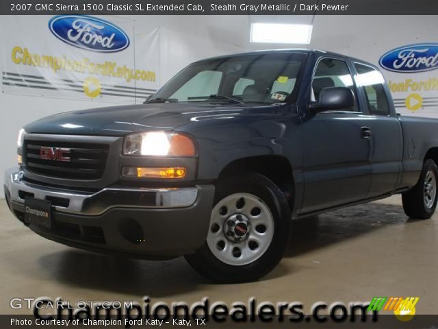 2007 GMC Sierra 1500 Classic SL Extended Cab in Stealth Gray Metallic