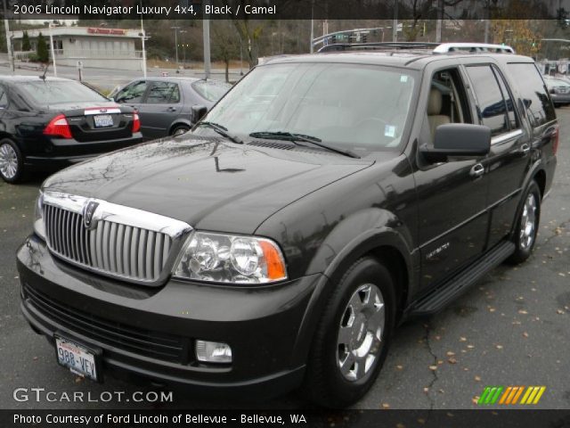 2006 Lincoln Navigator Luxury 4x4 in Black