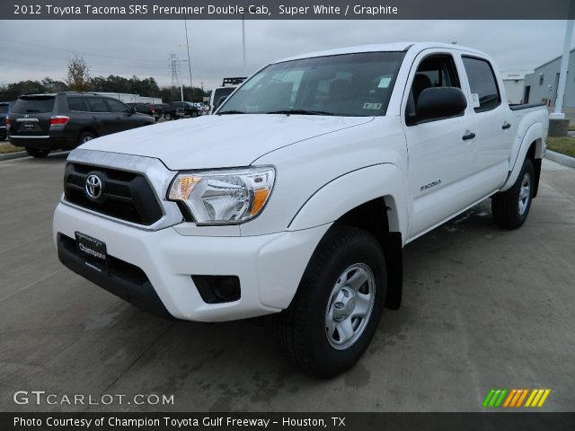 2012 Toyota Tacoma SR5 Prerunner Double Cab in Super White