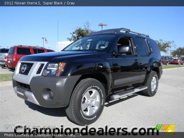 2012 Nissan Xterra S in Super Black