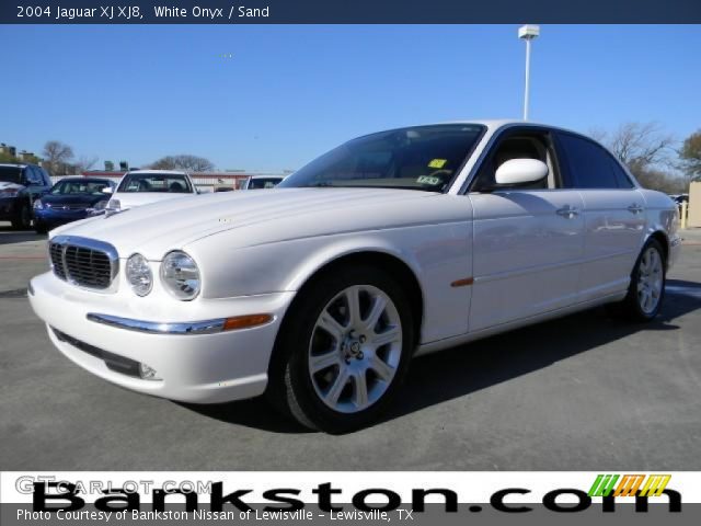 2004 Jaguar XJ XJ8 in White Onyx