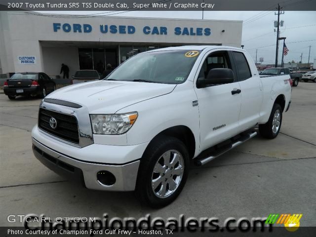 2007 Toyota Tundra SR5 TSS Double Cab in Super White