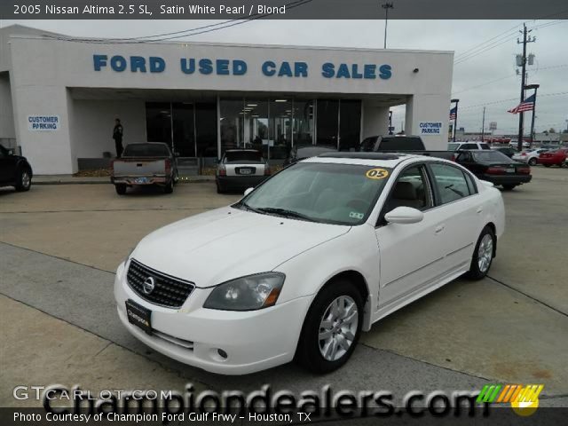 2005 Nissan Altima 2.5 SL in Satin White Pearl